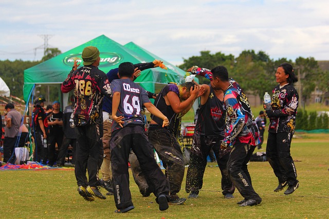 應該引起球 應該引起球